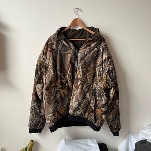 Realtree x Remington Camouflage Puffer Jacket (please read)